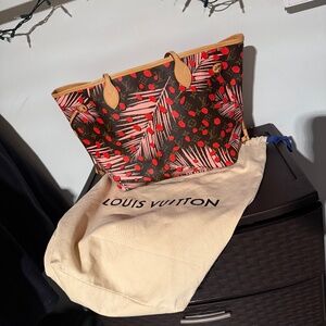 Louis Vuitton jungle dots